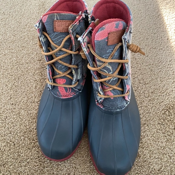 sperry muck boots